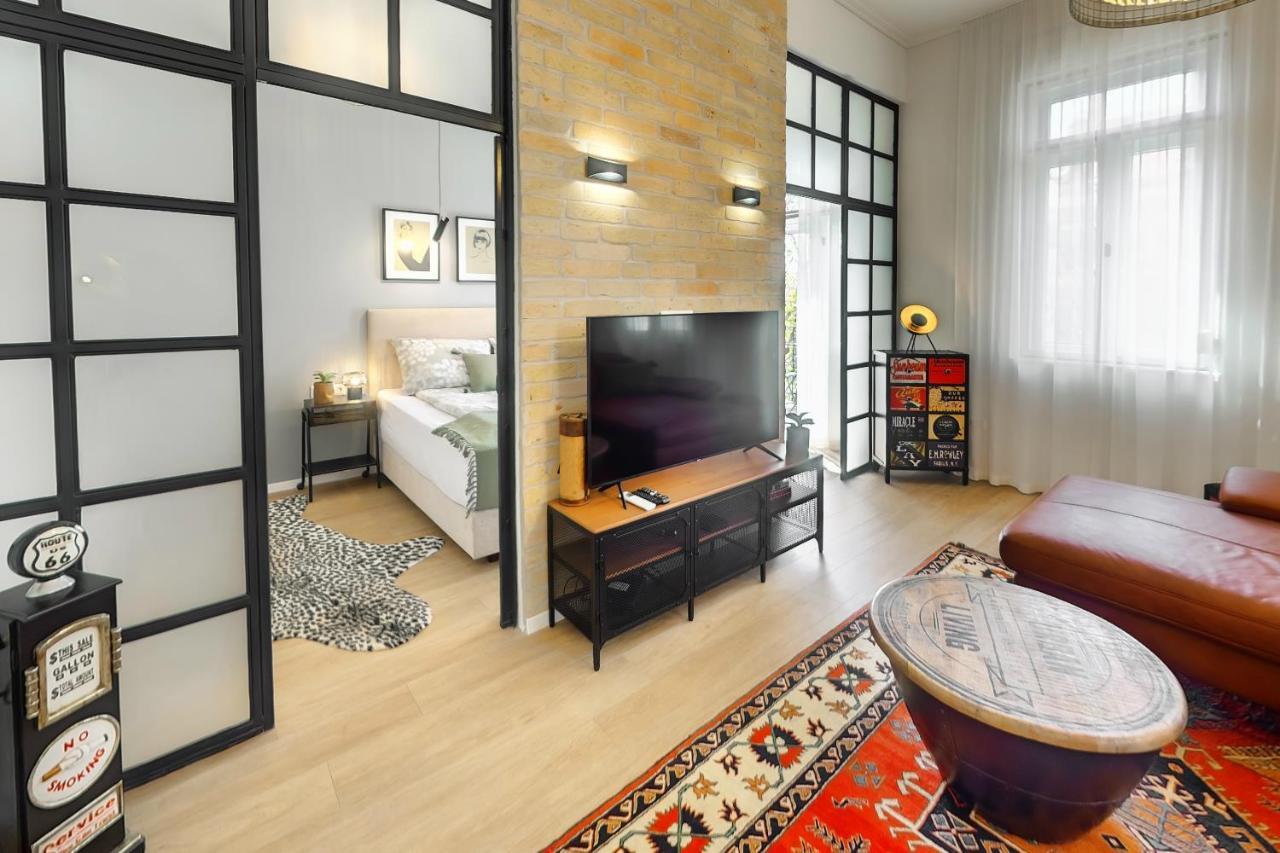 Synagoge View Loft Bestern セゲド エクステリア 写真